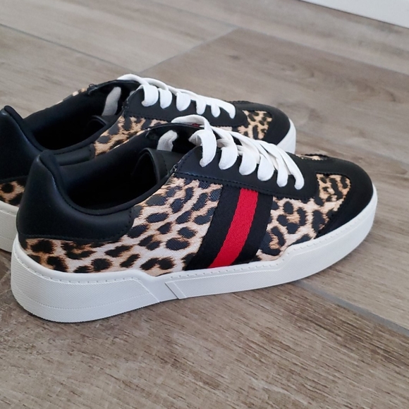 🆕️ Madden Girl shoes - Picture 6 of 12